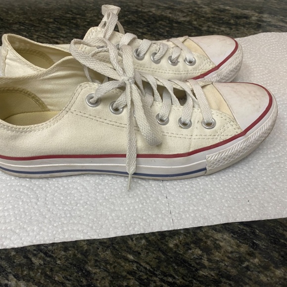 Converse Running Shoe - Picture 4 of 4